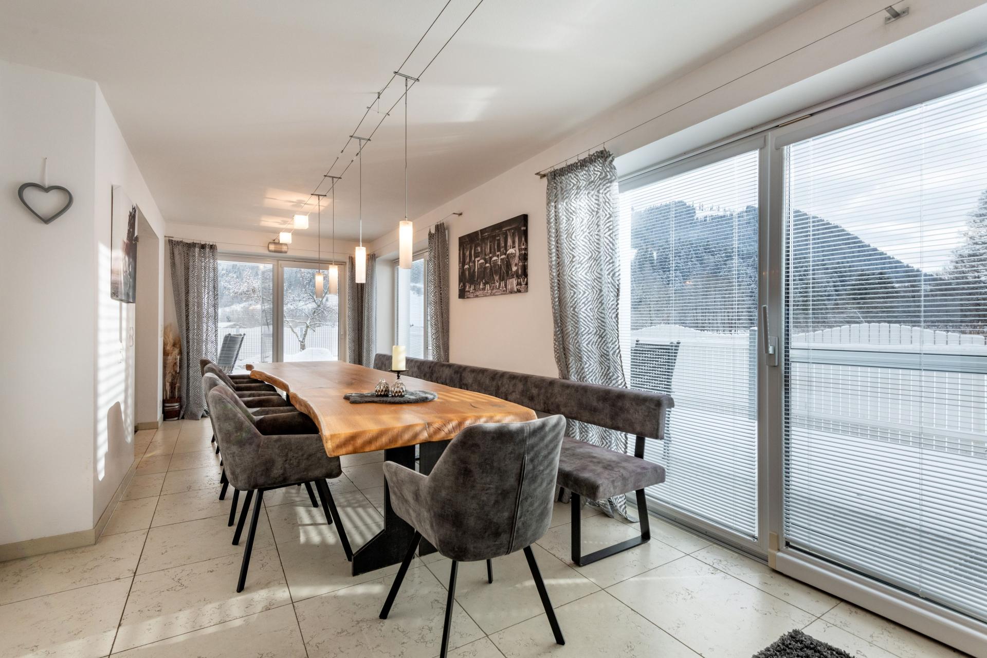 AU Villa Essbereich