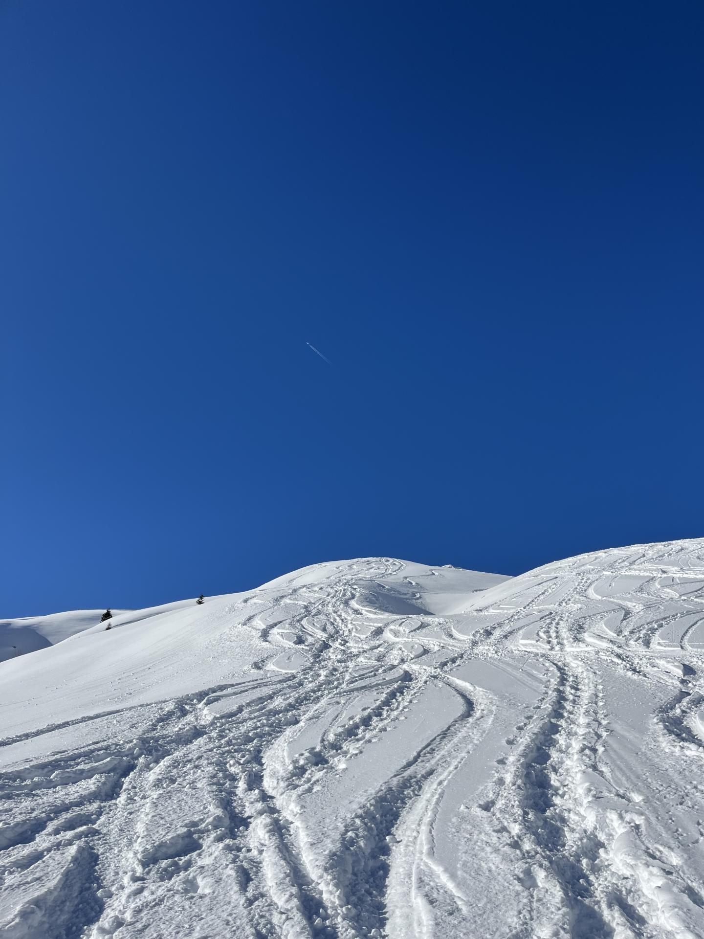 Spuren im Schnee