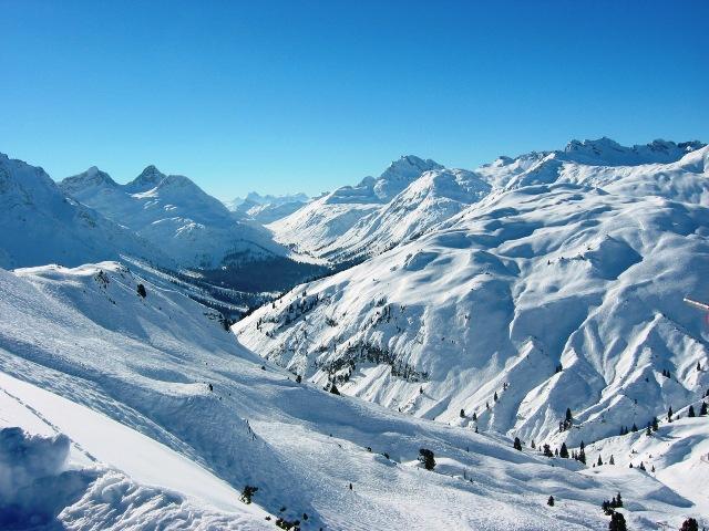 Pettneu am Arlberg in winter