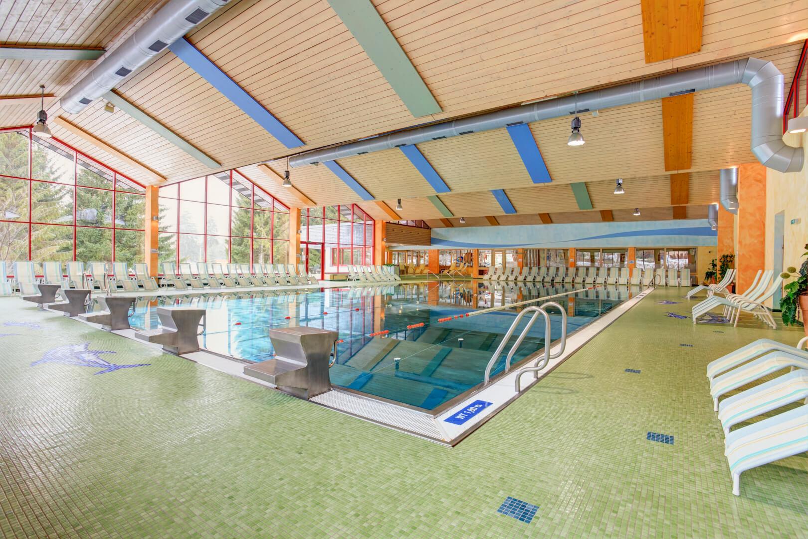 Indoor swimming pool Wellnesspark Arlberg Stanzertal