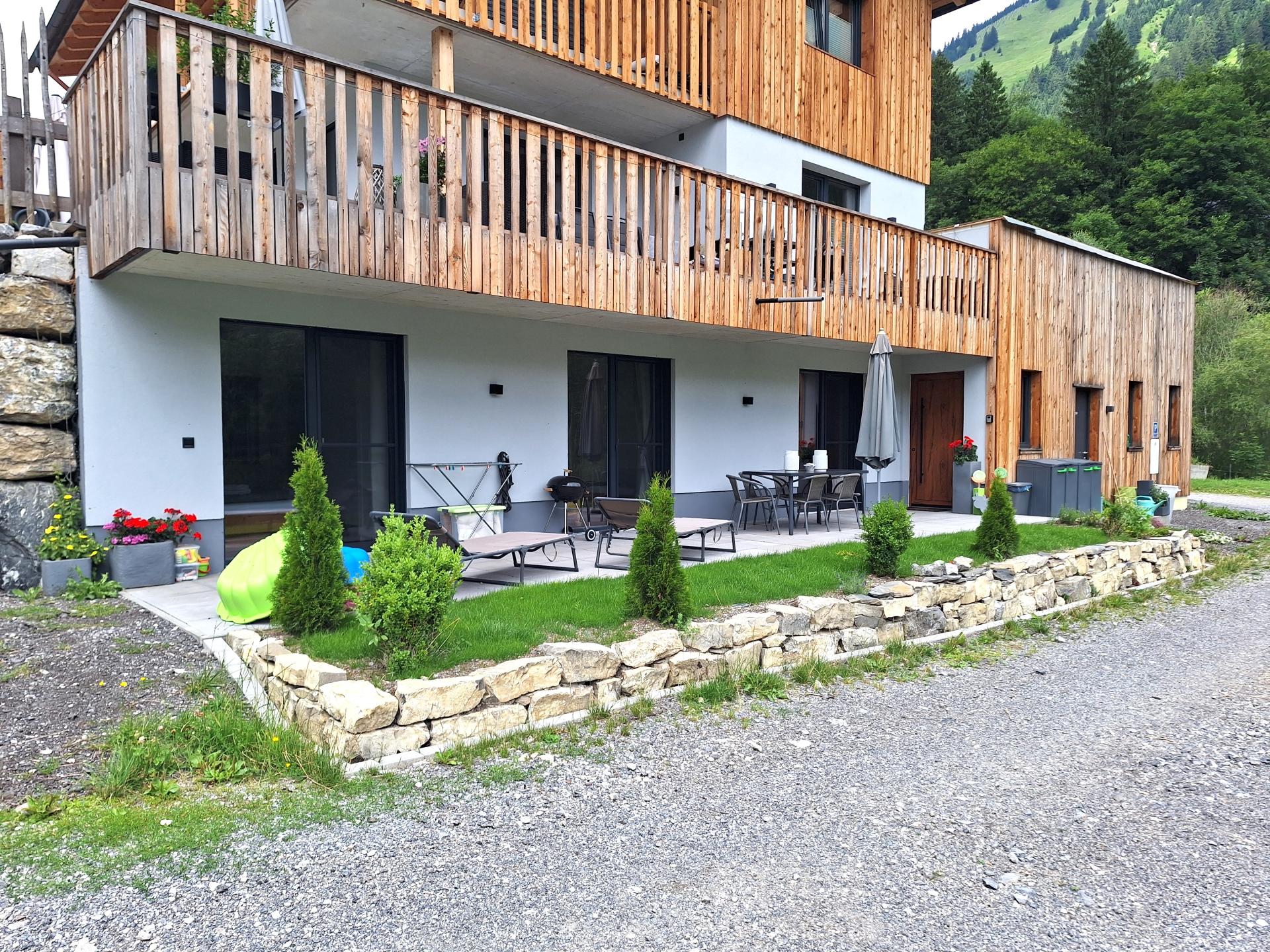MottHof in Lermoos mit Terrasse