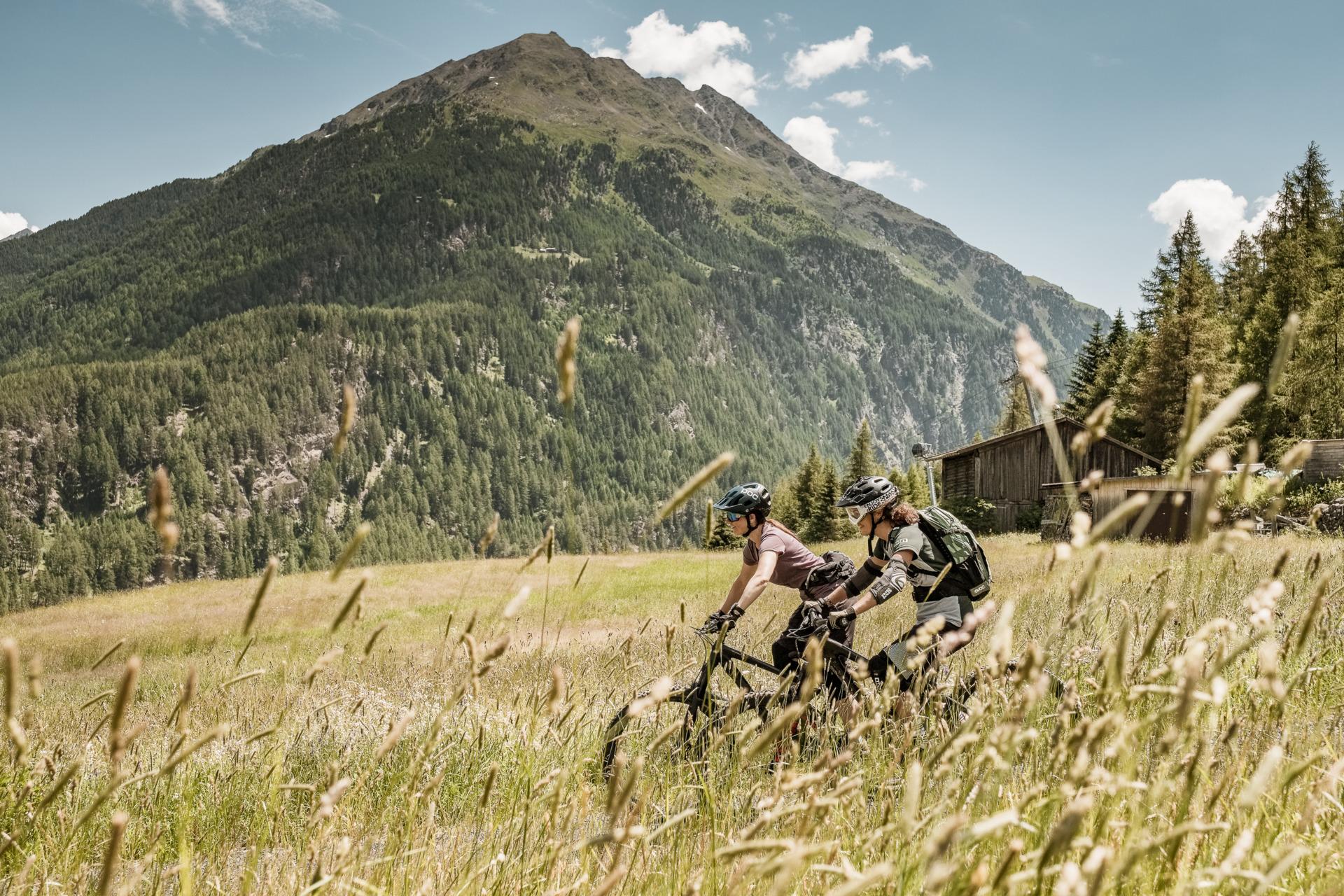 Alpenapart Saphir #Sommer#Bike