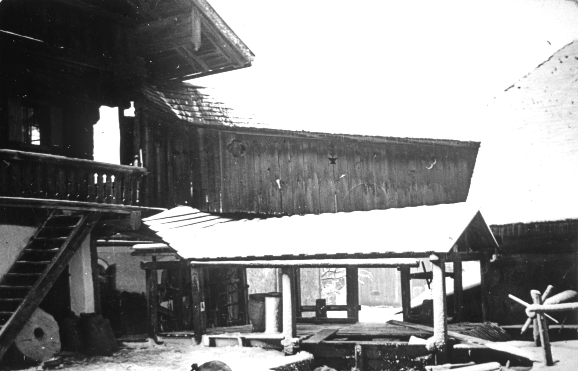 Verbindungsbalkon Schwaigermühle – Leinölschlag 1930