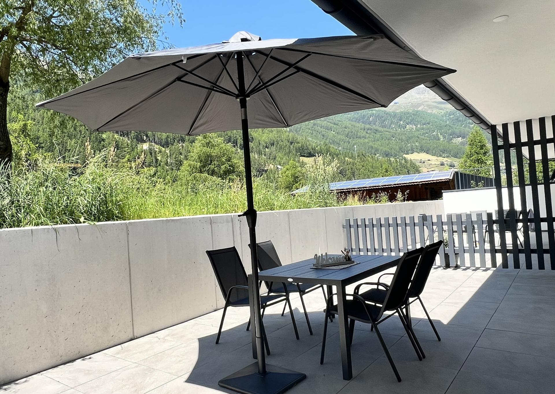 Terrasse im Sommer